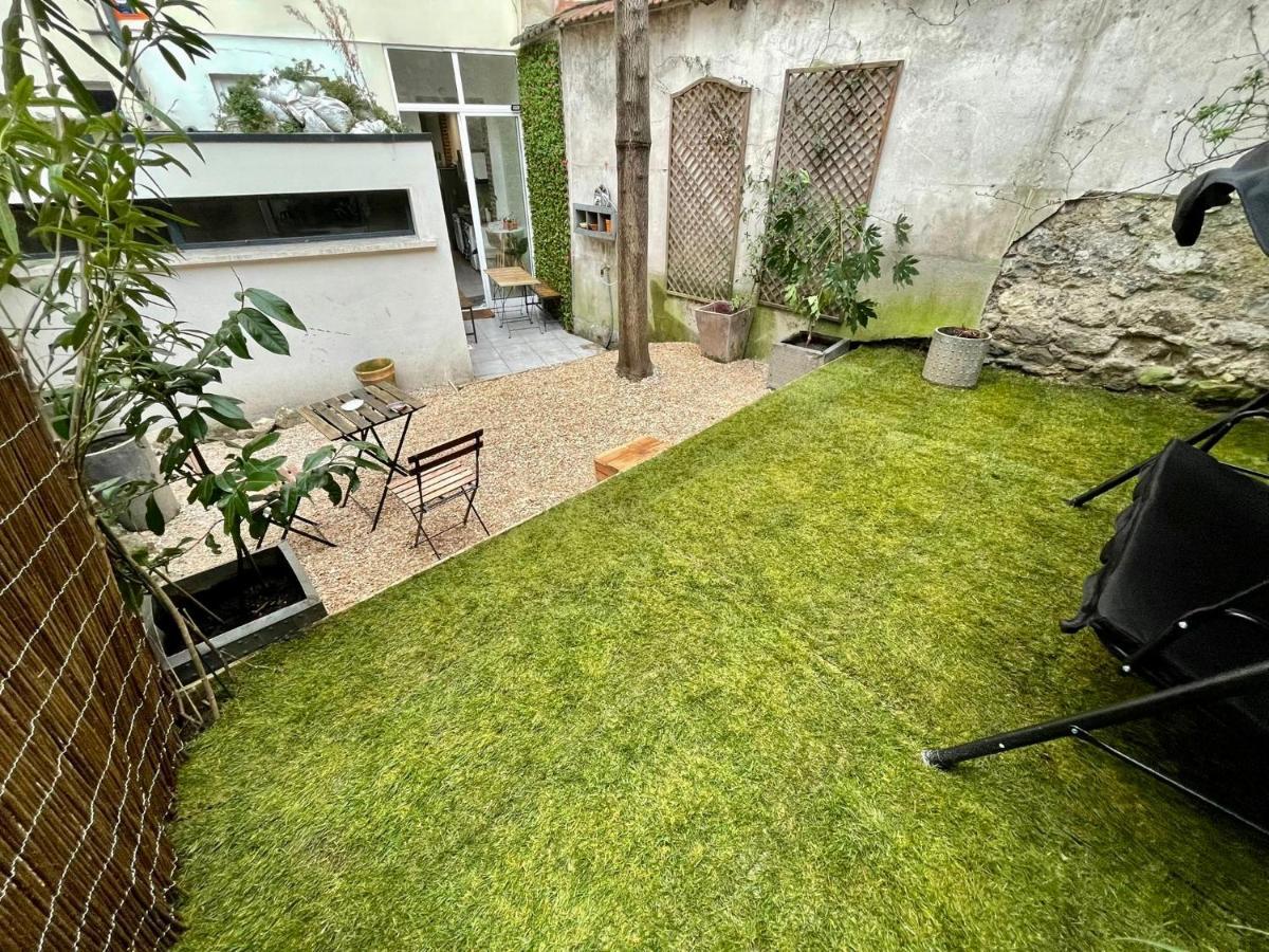 Rare! Private Garden In Paris, Close To Sacre Coeur Basilica! Экстерьер фото